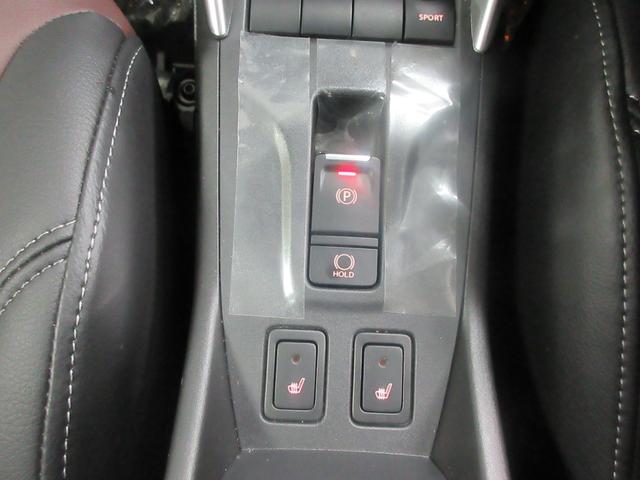 フロンクス ベースグレード　ＤＳＢＳＩＩ　全Ｍ付９インチナビ　フルセグ　バックカメラ　ＬＥＤヘッドライト　コーナーセンサー　シートヒーター　アイドリングストップ　２トーン　キーレス　プッシュスタート　クルーズコントロール（8枚目）