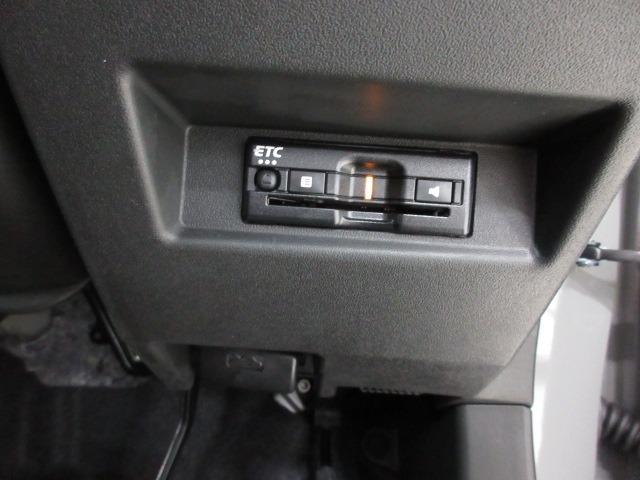 ジムニー ＸＣ　ＤＳＢＳ　７インチＤＡ　ＥＴＣ　バックカメラ　ＬＥＤヘッドライト　コーナーセンサー　シートヒーター　アイドリングストップ　キーレス　プッシュスタート　クルーズコントロール（11枚目）