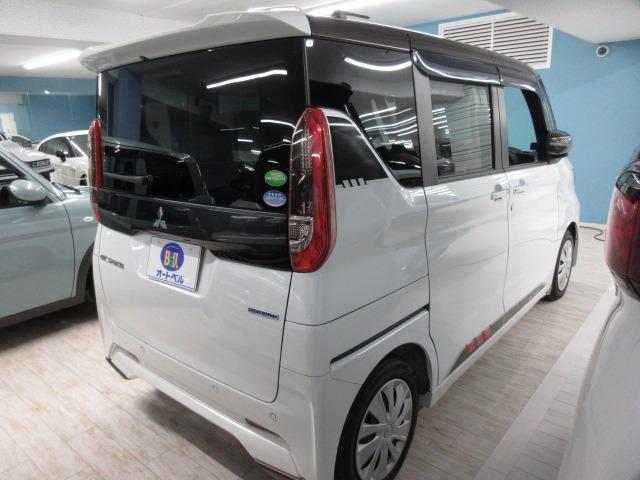 eKスペース G 9インチナビ マイパイロット DIミラー 2トーン ETC フルセグ CD DVD コーナーセンサー シートヒーター アイドリングストップ 両側電動スライドドア キーレス プッシュスタート(2枚目)