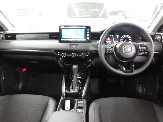 ヴェゼル e:HEV Z 後退出庫サポート コネクトD ETC2.0 フルセグ バックカメラ LEDヘッドライト コーナーセンサー シートヒーター アイドリングストップ キーレス プッシュスタート クルーズコントロール(5枚目)