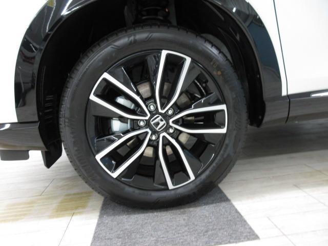 ヴェゼル e:HEV Z 後退出庫サポート コネクトD ETC2.0 フルセグ バックカメラ LEDヘッドライト コーナーセンサー シートヒーター アイドリングストップ キーレス プッシュスタート クルーズコントロール(12枚目)