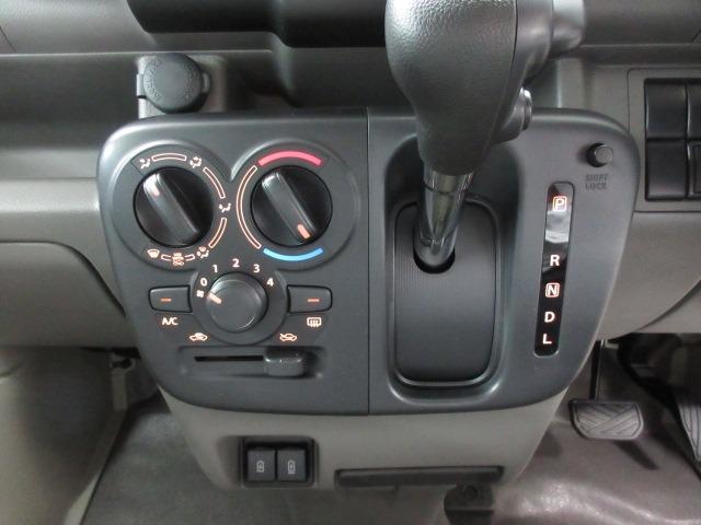 エブリイ ＰＣ　スズキＳＳ　２ＷＤ　ＬＥＤヘッドライト　コーナーセンサー　アイドリングストップ　キーレス　電動格納ミラー（5枚目）