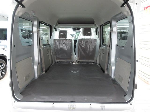 エブリイ ＰＣ　スズキＳＳ　２ＷＤ　ＬＥＤヘッドライト　コーナーセンサー　アイドリングストップ　キーレス　電動格納ミラー（11枚目）