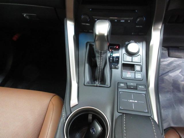 NX NX300h バージョンL LSS ナビ ブラウンレザー フルセグ CD DVD ブルーレイ バックカメラ サイドカメラ LEDヘッドライト コーナーセンサー シートヒーター アイドリングストップ キーレス プッシュスタート(10枚目)