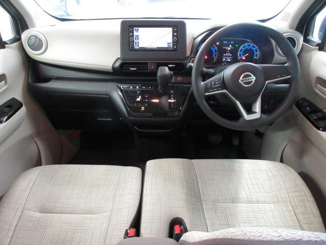 デイズ X ナビ取付PK IAVM フルセグ コーナーセンサー アイドリングストップ キーレス プッシュスタート オートマチックハイビーム オートエアコン(3枚目)