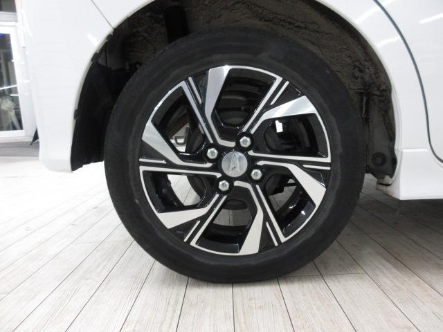 タント カスタムＸセレクション　ナビ　フルセグ　ＣＤ　ＤＶＤ　バックカメラ　サイドカメラ　フロントカメラ　全方位カメラ　ＬＥＤヘッドライト　コーナーセンサー　シートヒーター　アイドリングストップ　両側電動スライドドア　キーレス（12枚目）