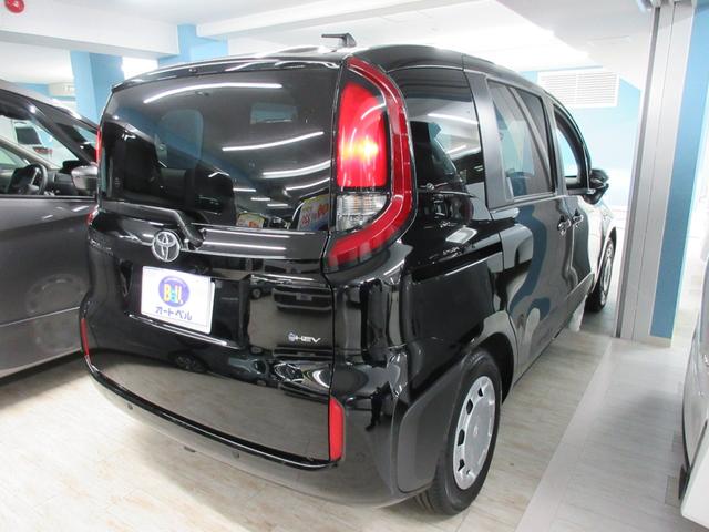 シエンタ ハイブリッドX TSS 7人 バックカメラ LEDヘッドライト コーナーセンサー シートヒーター アイドリングストップ 左側電動スライドドア キーレス プッシュスタート オートライト(2枚目)