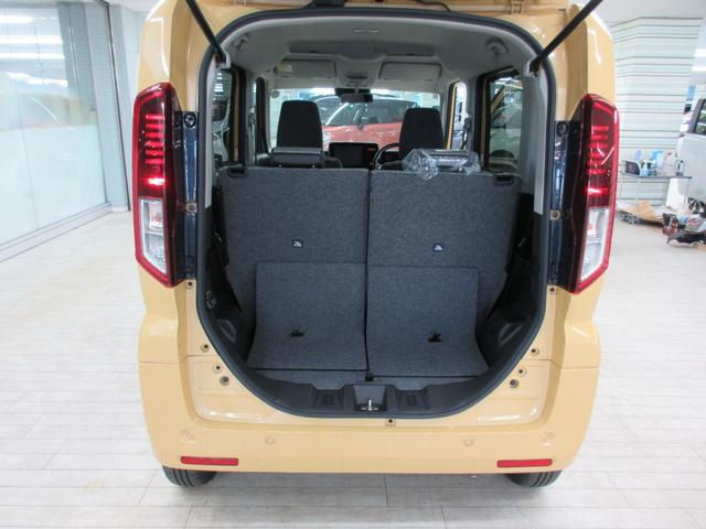スペーシア ハイブリッドＸ　ＬＥＤヘッドライト　コーナーセンサー　シートヒーター　アイドリングストップ　両側電動スライドドア　キーレス　プッシュスタート（11枚目）