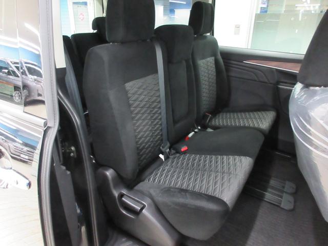 デリカD:5 P 10インチナビ ステップレス レンタ 8人 フルセグ CD DVD 全方位カメラ LEDヘッドライト コーナーセンサー シートヒーター アイドリングストップ 両側電動スライドドア キーレス(11枚目)