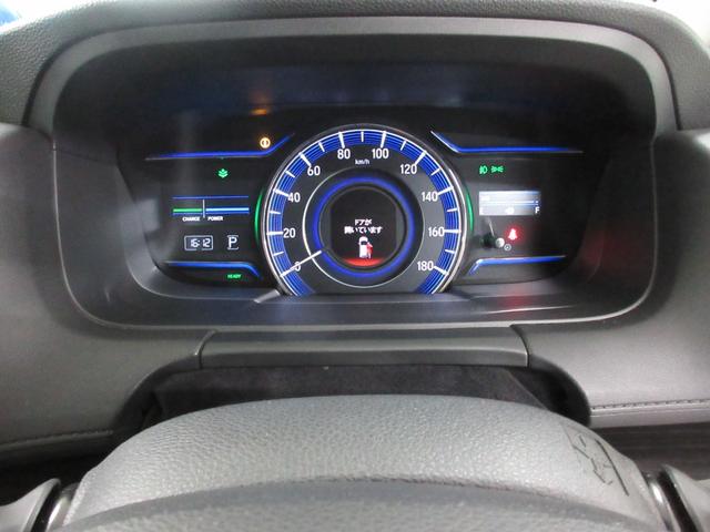 オデッセイハイブリッド ハイブリッドアブソルート・ホンダセンシング 9インチナビ 7人 フルセグ CD DVD バックカメラ LEDヘッドライト コーナーセンサー アイドリングストップ 両側電動スライドドア キーレス プッシュスタート ETC2.0 オートエアコン(5枚目)