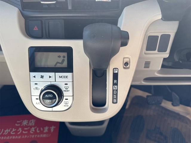 ムーヴ Ｘ　ＳＡＩＩ　ナビ　ＴＶ　クリアランスソナー　衝突被害軽減システム　スマートキー　アイドリングストップ　電動格納ミラー　ベンチシート　ＣＶＴ　盗難防止システム　ＡＢＳ　ＥＳＣ　ＣＤ　ＵＳＢ　Ｂｌｕｅｔｏｏｔｈ（5枚目）
