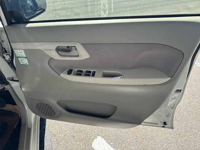 ムーヴ Ｘ　ＳＡＩＩ　ナビ　ＴＶ　クリアランスソナー　衝突被害軽減システム　スマートキー　アイドリングストップ　電動格納ミラー　ベンチシート　ＣＶＴ　盗難防止システム　ＡＢＳ　ＥＳＣ　ＣＤ　ＵＳＢ　Ｂｌｕｅｔｏｏｔｈ（7枚目）