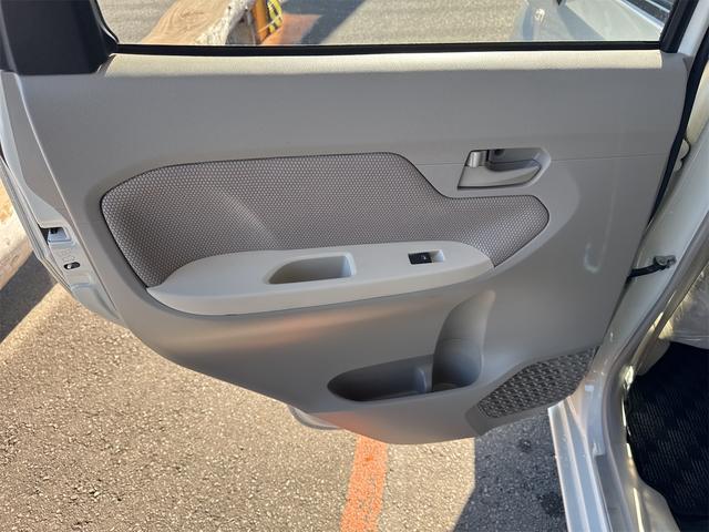 ムーヴ Ｘ　ＳＡＩＩ　ナビ　ＴＶ　クリアランスソナー　衝突被害軽減システム　スマートキー　アイドリングストップ　電動格納ミラー　ベンチシート　ＣＶＴ　盗難防止システム　ＡＢＳ　ＥＳＣ　ＣＤ　ＵＳＢ　Ｂｌｕｅｔｏｏｔｈ（27枚目）