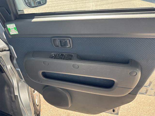 ご覧頂きまして誠に有難うございます！！是非ご来店して頂き、実際にご覧になって頂ければと思います。お客様からのご連絡をスタッフ一同、心よりお待ちしております