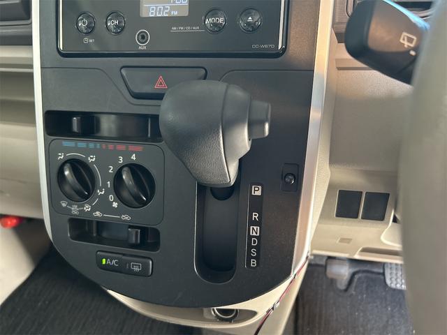 タント L ドライブレコーダー 両側スライドドア キーレスエントリー アイドリングストップ 電動格納ミラー ベンチシート CVT 盗難防止システム ABS ESC CD ミュージックプレイヤー接続可(6枚目)