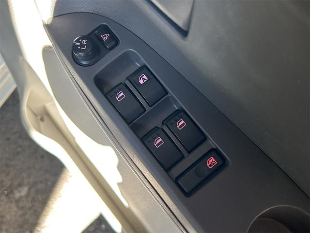 タント L ドライブレコーダー 両側スライドドア キーレスエントリー アイドリングストップ 電動格納ミラー ベンチシート CVT 盗難防止システム ABS ESC CD ミュージックプレイヤー接続可(8枚目)