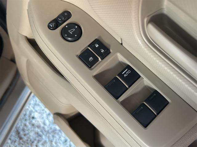 N-BOX Gホンダセンシング ドライブレコーダー ETC バックカメラ 両側スライドドア ナビ クリアランスソナー オートクルーズコントロール レーンアシスト 衝突被害軽減システム オートライト LEDヘッドランプ スマートキー(10枚目)