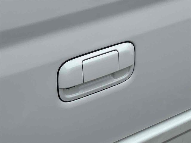 当店のお車をご覧いただきましてありがとうございます。お車についてのご質問やお見積りのご依頼、ご購入にあたってのご相談などお気軽にお問い合わせ下さい！