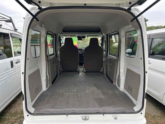 この度は当店のお車をご覧になっていただき、誠にありがとうございます。ぜひじっくりとご検討下さい。気軽にお問合せ・お見積りお待ちしております。