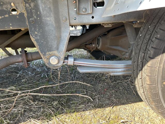 アトラストラック トラック MT 後輪ダブル キーレスエントリー 電動格納ミラー エアコン パワーステアリング パワーウィンドウ 運転席エアバッグ(21枚目)