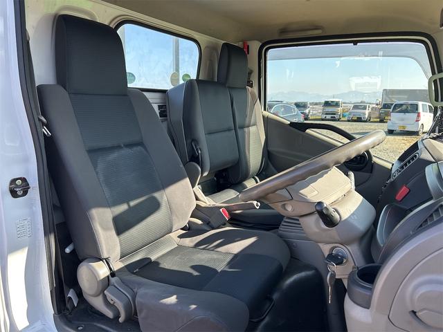アトラストラック トラック MT 後輪ダブル キーレスエントリー 電動格納ミラー エアコン パワーステアリング パワーウィンドウ 運転席エアバッグ(29枚目)