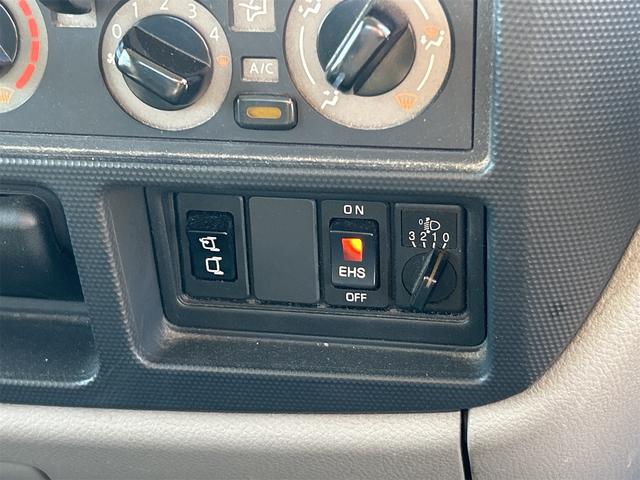 アトラストラック トラック MT 後輪ダブル キーレスエントリー 電動格納ミラー エアコン パワーステアリング パワーウィンドウ 運転席エアバッグ(43枚目)