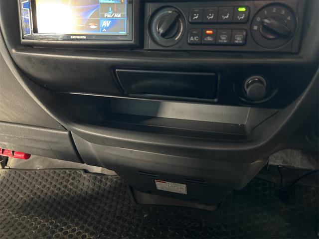 ボンゴバン 　両側スライドドア　ＡＴ　ＣＤ　ＤＶＤ再生　ＵＳＢ　エアコン　パワーウィンドウ（8枚目）