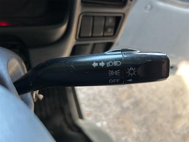 ボンゴバン 　両側スライドドア　ＡＴ　ＣＤ　ＤＶＤ再生　ＵＳＢ　エアコン　パワーウィンドウ（10枚目）