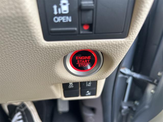 Ｎ－ＢＯＸ Ｇ・Ｌホンダセンシング　ＥＴＣ　バックカメラ　両側スライド・片側電動　ナビ　クリアランスソナー　オートクルーズコントロール　レーンアシスト　衝突被害軽減システム　オートライト　ＬＥＤヘッドランプ　スマートキー（10枚目）