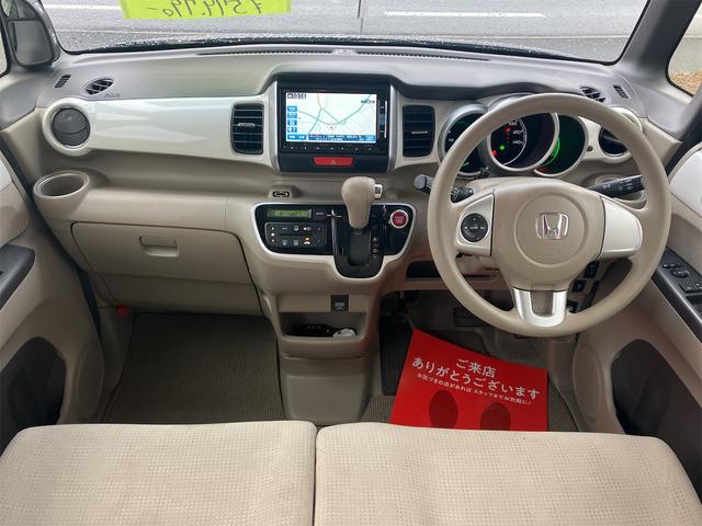 Ｎ－ＢＯＸ Ｇ・Ｌパッケージ　バックカメラ　両側スライド・片側電動　ナビ　ＴＶ　スマートキー　アイドリングストップ　電動格納ミラー　ベンチシート　ＣＶＴ　盗難防止システム　ＡＢＳ　ＥＳＣ　ＣＤ　ＤＶＤ再生　ＵＳＢ（2枚目）