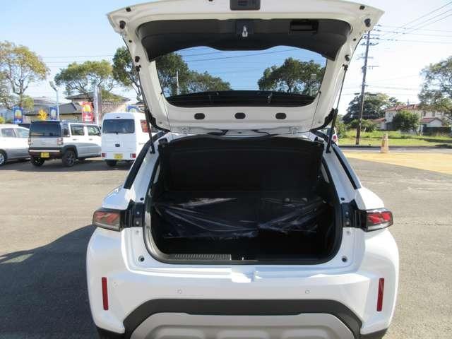 フロンクス アダプティブクルーズコントロールスイッチ 全周囲カメラナビテレビ 電動格納ミラー ワイヤレス充電器 ヘッドアップディスプレイシートヒーター アクセサリーソケット 横滑り防止オートライト インパネトレー(55枚目)