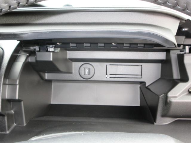 登録済未使用車を中心に、車内の広いＮ−ＢＯＸ・スペーシア・タントと多色の在庫を揃えております。