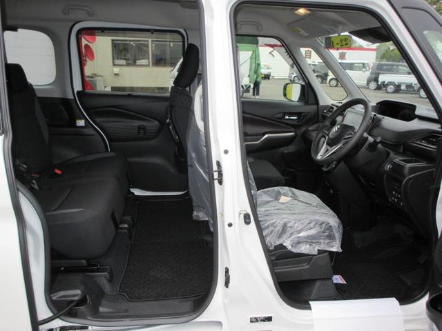 お客様からの信頼が最も大切♪ご注文のお客様も多数です。いい笑顔で皆様をお手伝い。元気に営業中！