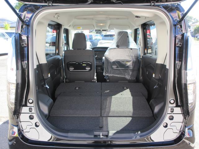 ソリオバンディット ハイブリッドＭＶ　アダプティブクルーズコントロール　ヘッドアップディスプレイ　衝突被害軽減ブレーキ　シートヒーター障害物センサー　ナビＴＶ　全周囲カメラ　ロールサンシェード　パーソナルテーブル　両側電動スライドドア（18枚目）