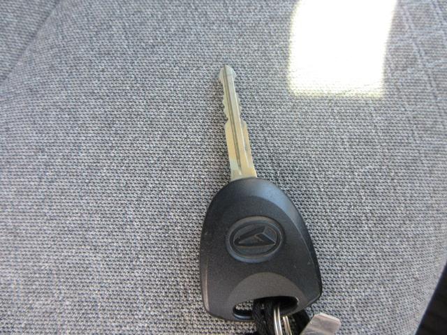 タント Ｌ　スマートアシスト　アクセサリーソケット　ＡＭ・ＦＭ・ＣＤ　グローブボックス　キーレス　フロアマット　ドアバイザ―　両側スライドドア　障害物センサー　バニティミラー（69枚目）