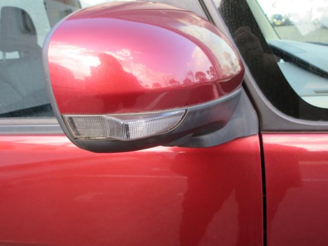 タント カスタムＸ　トップエディションＶＳ　ＳＡＩＩＩ　ナビＴＶ　運転席シートヒーター　バックカメラ　サイドカメラ　スマートアシストオートエアコン　アルミホイール　格納式リヤドアサンシェードオーディオ操作用ステアリングスイッチ　電動格納ミラーＵＳＢソケット（7枚目）