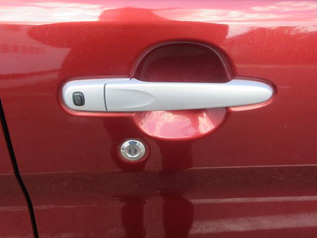 タント カスタムＸ　トップエディションＶＳ　ＳＡＩＩＩ　ナビＴＶ　運転席シートヒーター　バックカメラ　サイドカメラ　スマートアシストオートエアコン　アルミホイール　格納式リヤドアサンシェードオーディオ操作用ステアリングスイッチ　電動格納ミラーＵＳＢソケット（9枚目）