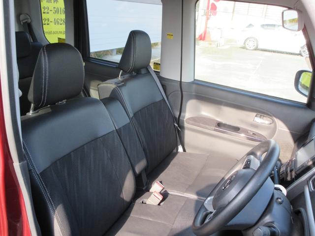タント カスタムＸ　トップエディションＶＳ　ＳＡＩＩＩ　ナビＴＶ　運転席シートヒーター　バックカメラ　サイドカメラ　スマートアシストオートエアコン　アルミホイール　格納式リヤドアサンシェードオーディオ操作用ステアリングスイッチ　電動格納ミラーＵＳＢソケット（13枚目）