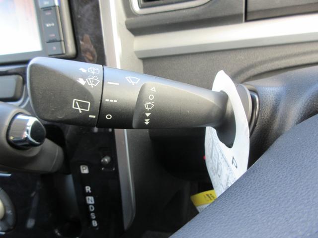 タント カスタムＸ　トップエディションＶＳ　ＳＡＩＩＩ　ナビＴＶ　運転席シートヒーター　バックカメラ　サイドカメラ　スマートアシストオートエアコン　アルミホイール　格納式リヤドアサンシェードオーディオ操作用ステアリングスイッチ　電動格納ミラーＵＳＢソケット（21枚目）