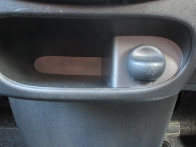 タント カスタムＸ　トップエディションＶＳ　ＳＡＩＩＩ　ナビＴＶ　運転席シートヒーター　バックカメラ　サイドカメラ　スマートアシストオートエアコン　アルミホイール　格納式リヤドアサンシェードオーディオ操作用ステアリングスイッチ　電動格納ミラーＵＳＢソケット（39枚目）