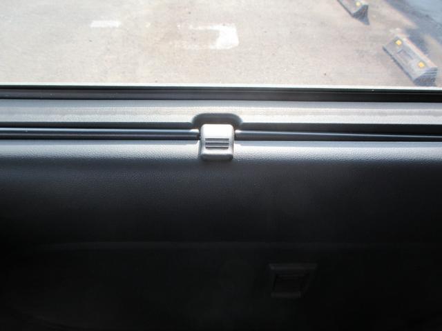 タント カスタムＸ　トップエディションＶＳ　ＳＡＩＩＩ　ナビＴＶ　運転席シートヒーター　バックカメラ　サイドカメラ　スマートアシストオートエアコン　アルミホイール　格納式リヤドアサンシェードオーディオ操作用ステアリングスイッチ　電動格納ミラーＵＳＢソケット（55枚目）