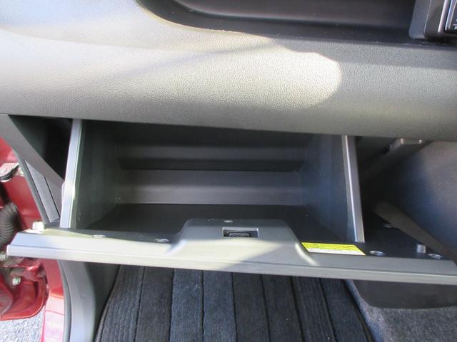 タント カスタムＸ　トップエディションＶＳ　ＳＡＩＩＩ　ナビＴＶ　運転席シートヒーター　バックカメラ　サイドカメラ　スマートアシストオートエアコン　アルミホイール　格納式リヤドアサンシェードオーディオ操作用ステアリングスイッチ　電動格納ミラーＵＳＢソケット（60枚目）