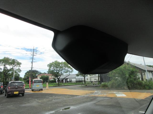 スペーシアカスタム ハイブリッドXS 全方位モニター付ナビTV ヘッドアップディスプレイ SOSボタン スリムサーキュレーター ロールサンシェード USB電源ソケット パーソナルテーブル ステアリングスイッチ ブレーキホールドスイッチ(67枚目)