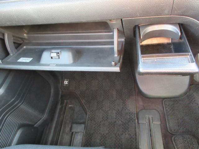 N-BOXカスタム G・EXホンダセンシング ナビTV ドライブレコーダーステアリングオーディオスイッチ ETC 片側電動スライドドア USBソケット純正アルミホイール フロアマット ドアバイザ― 電動格納ミラー バックカメラECONオートライト(51枚目)