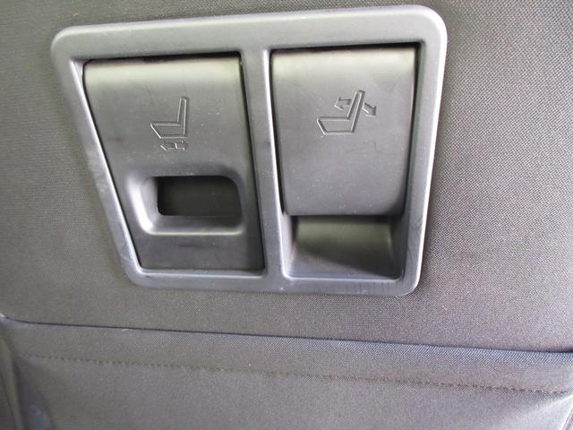 N-BOXカスタム G・EXホンダセンシング ナビTV ドライブレコーダーステアリングオーディオスイッチ ETC 片側電動スライドドア USBソケット純正アルミホイール フロアマット ドアバイザ― 電動格納ミラー バックカメラECONオートライト(56枚目)