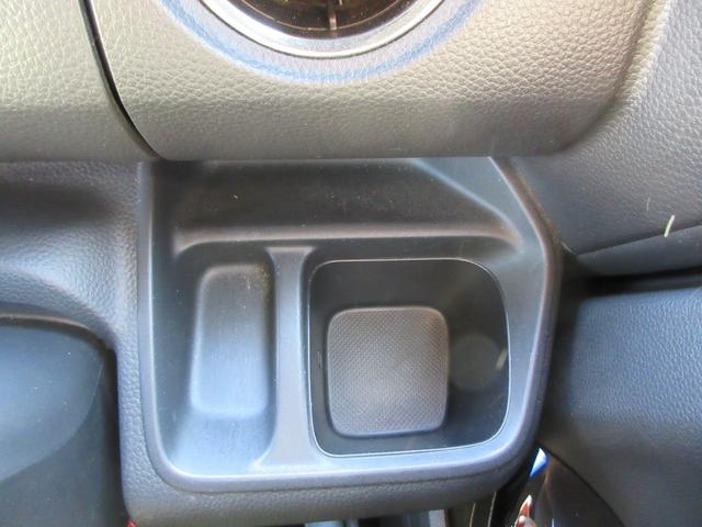 N-BOXカスタム G・EXホンダセンシング ナビTV ドライブレコーダーステアリングオーディオスイッチ ETC 片側電動スライドドア USBソケット純正アルミホイール フロアマット ドアバイザ― 電動格納ミラー バックカメラECONオートライト(75枚目)