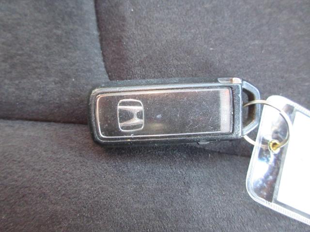 N-BOXカスタム G・EXホンダセンシング ナビTV ドライブレコーダーステアリングオーディオスイッチ ETC 片側電動スライドドア USBソケット純正アルミホイール フロアマット ドアバイザ― 電動格納ミラー バックカメラECONオートライト(76枚目)