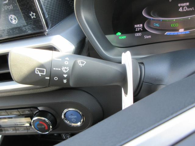 ライズ Ｚ　９インチディスプレイオーディオ　ＥＴＣ２．０　ＨＤＭＩ　ステアリングスイッチ　オートエアコン　アクセサリーソケット　シートヒーター　前後方ドライブレコーダー　純正アルミホイール　スマートアシスト（31枚目）