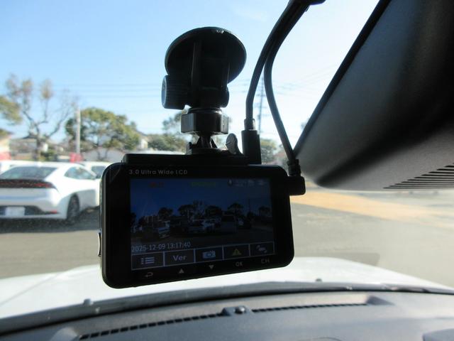 ライズ Ｚ　９インチディスプレイオーディオ　ＥＴＣ２．０　ＨＤＭＩ　ステアリングスイッチ　オートエアコン　アクセサリーソケット　シートヒーター　前後方ドライブレコーダー　純正アルミホイール　スマートアシスト（74枚目）