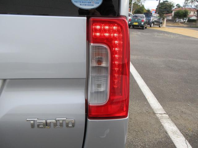 タント Ｌ　横滑り防止装置　ＣＤ　電動格納ミラー　ＡＭ・ＦＭ　アクセサリーソケット　グローブボックス　アームレスト　アイドリングストップ　インパネアッパーボックス　エアコン・クーラー（26枚目）